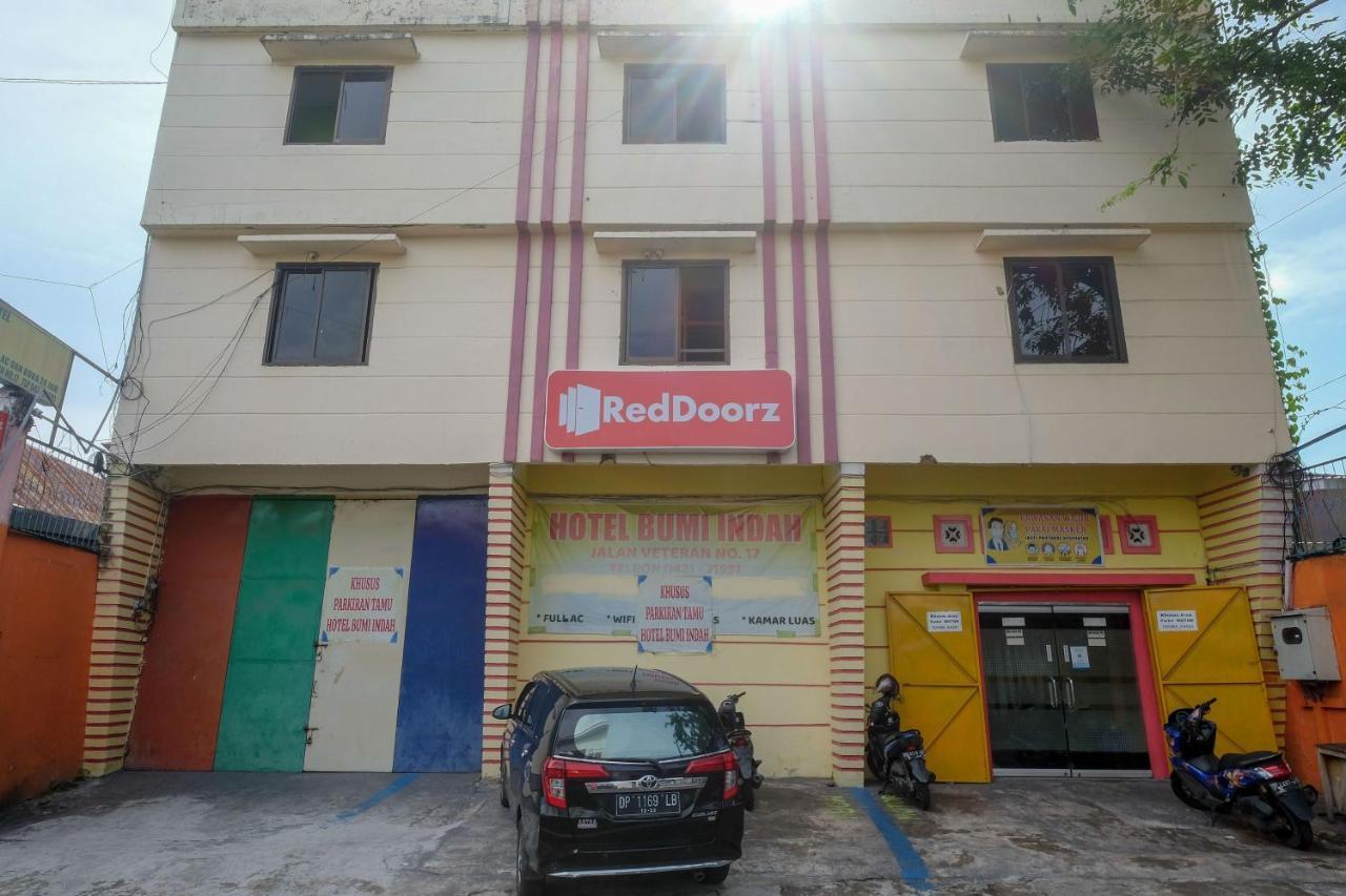Reddoorz Near Pelabuhan Nusantara Parepare Exterior foto